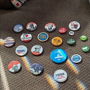 Vintage & Modern Political/Economic Pinback Button Lot Rand,Friedman,Capitalism